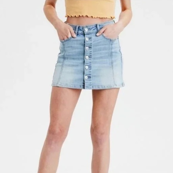 American Eagle Jean Skirt Buttoned - Picture 1 of 4